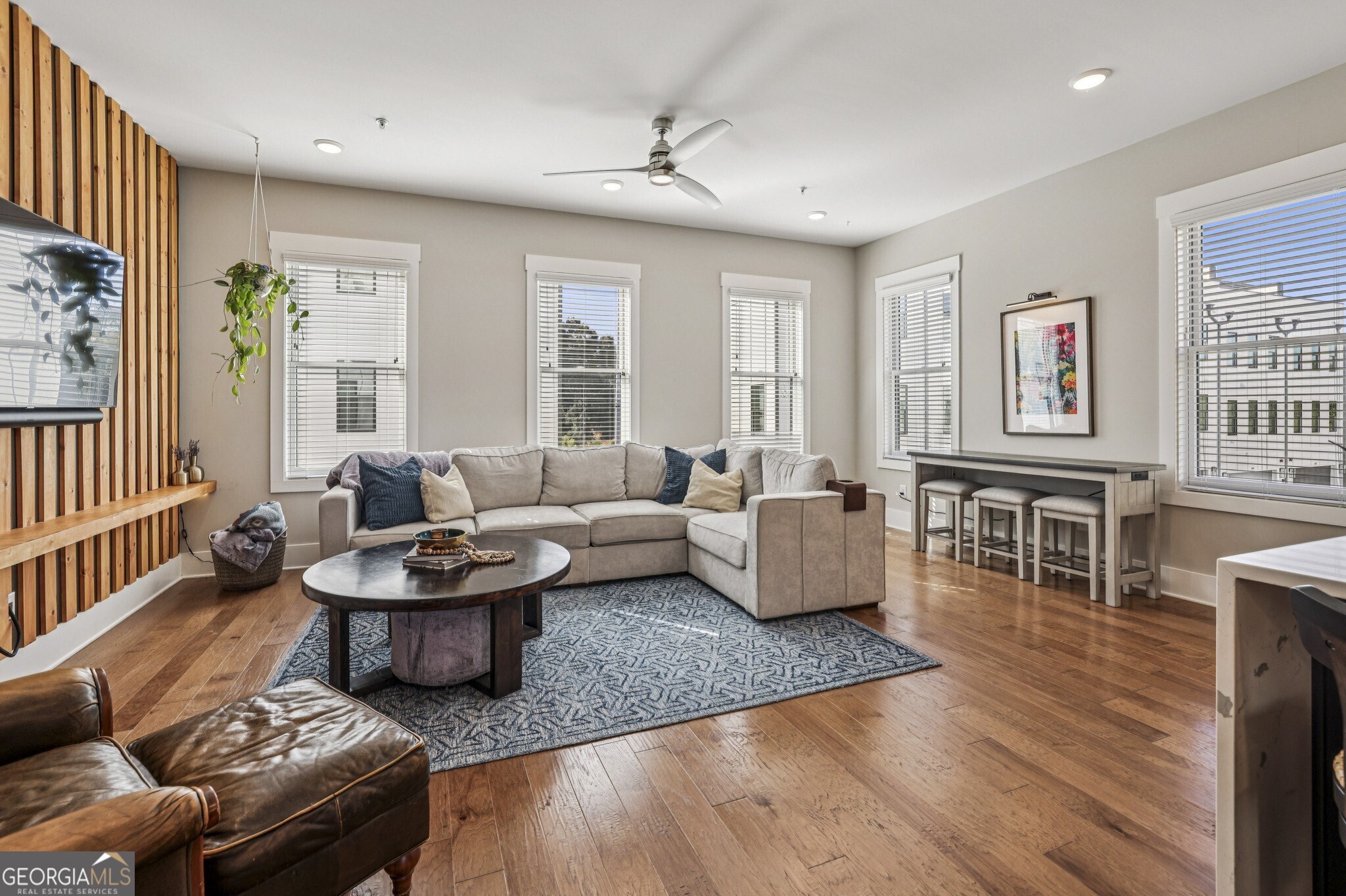 1024 Robert Smalls Way