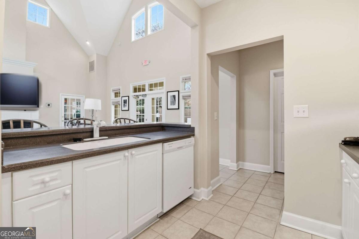 3047 Lenox Road NE # 1108