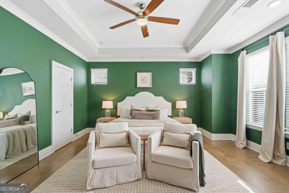 826 S Columbia Drive