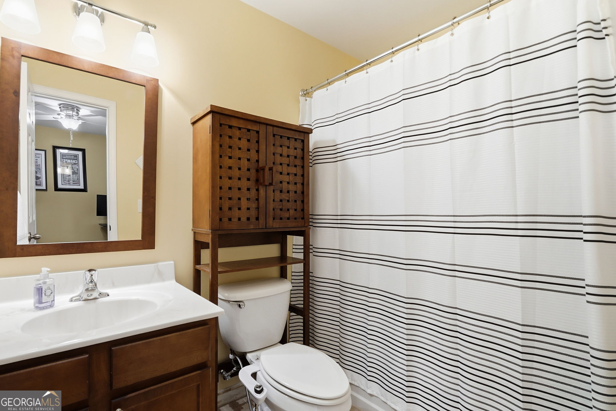 1649 Liberty Parkway NW