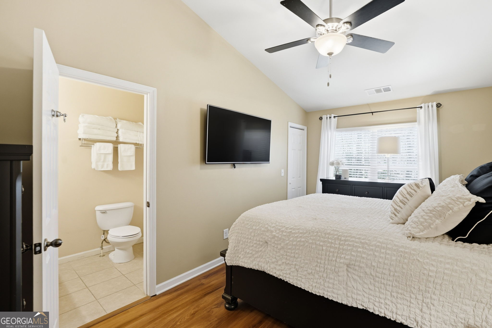 1649 Liberty Parkway NW