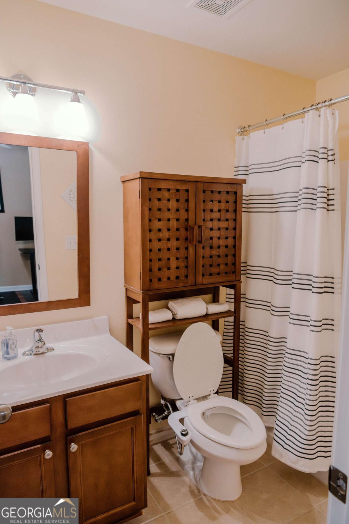 1649 Liberty Parkway NW