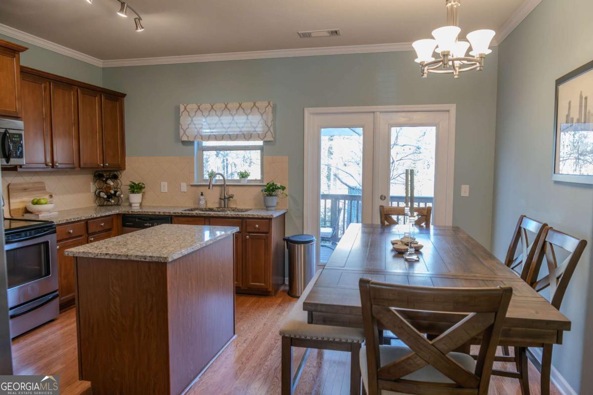 1649 Liberty Parkway NW