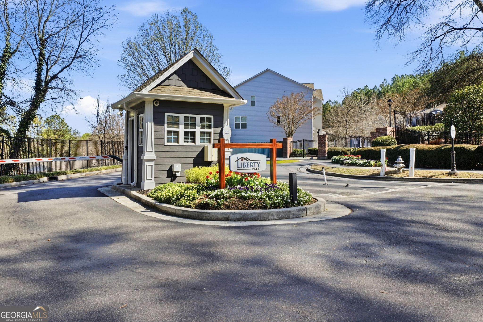 1649 Liberty Parkway NW