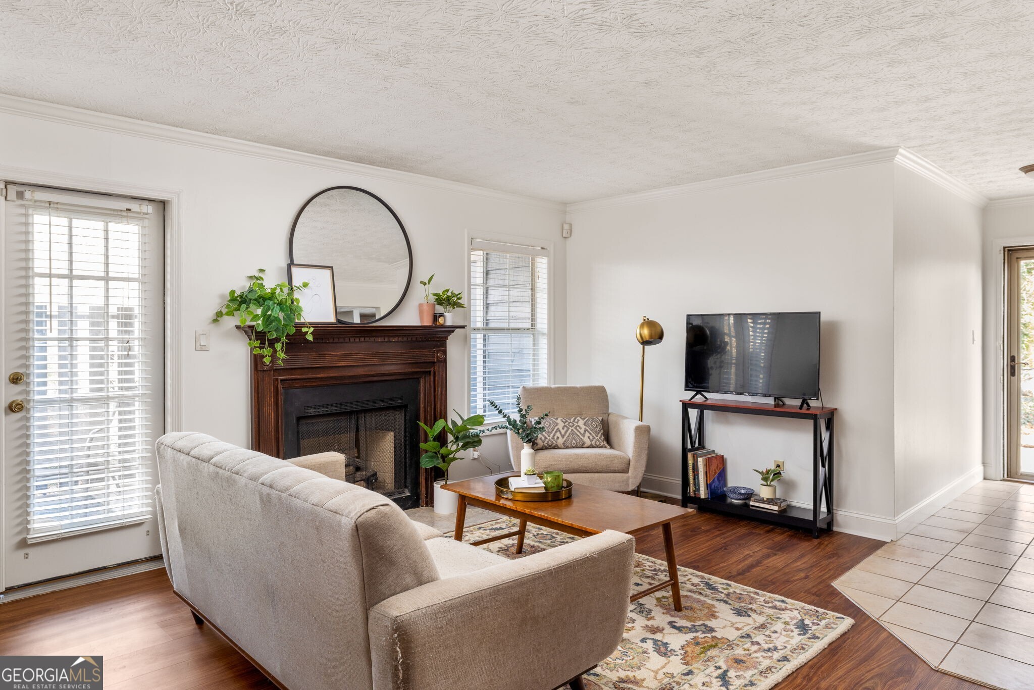 1335 N Crossing Drive NE # 1335