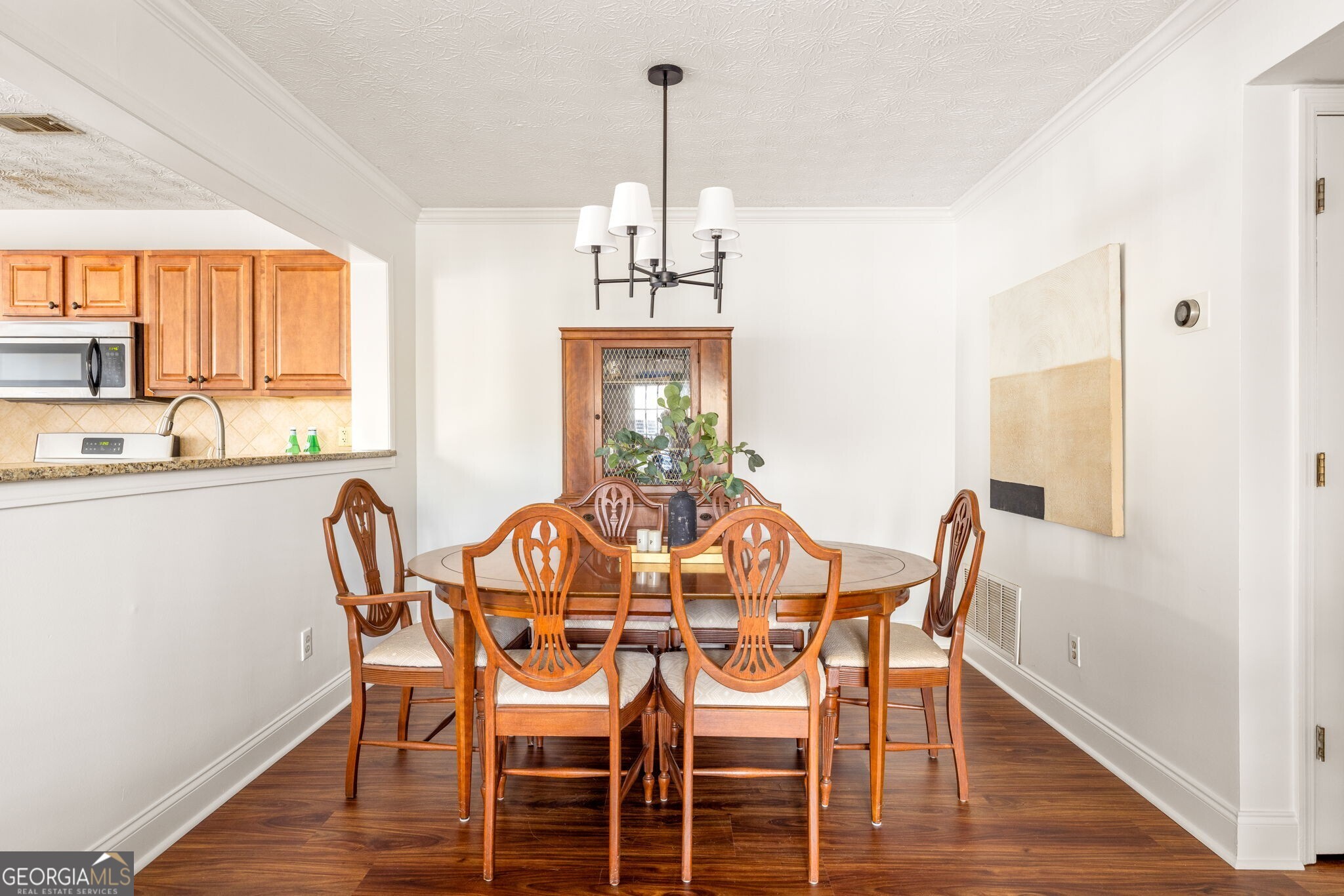 1335 N Crossing Drive NE # 1335