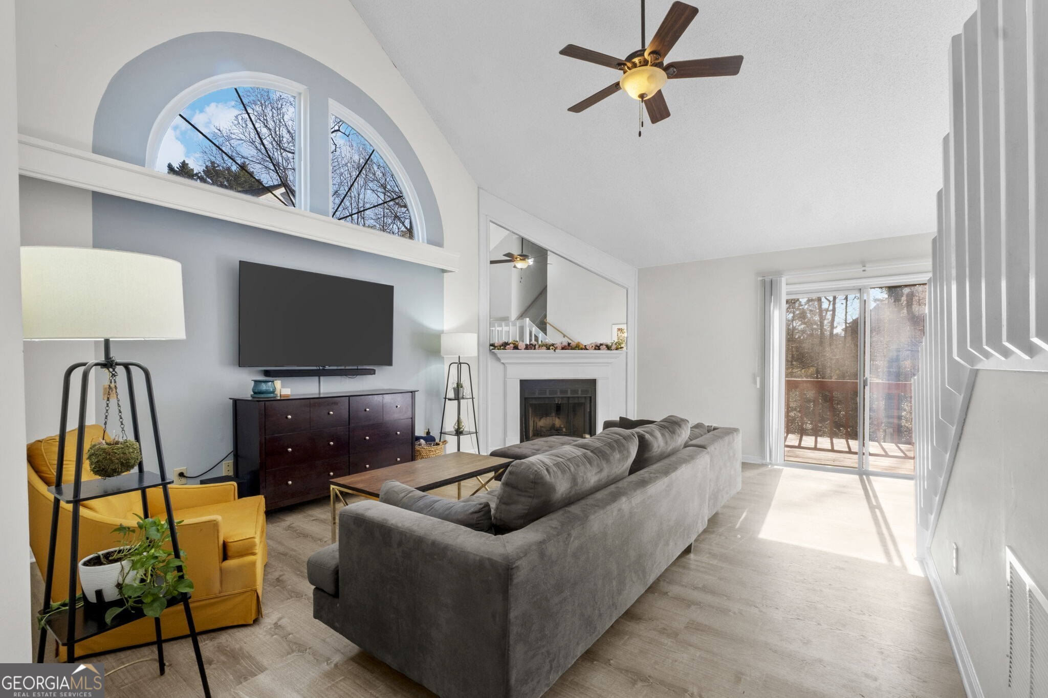 2822 Cobb Place Manor Court