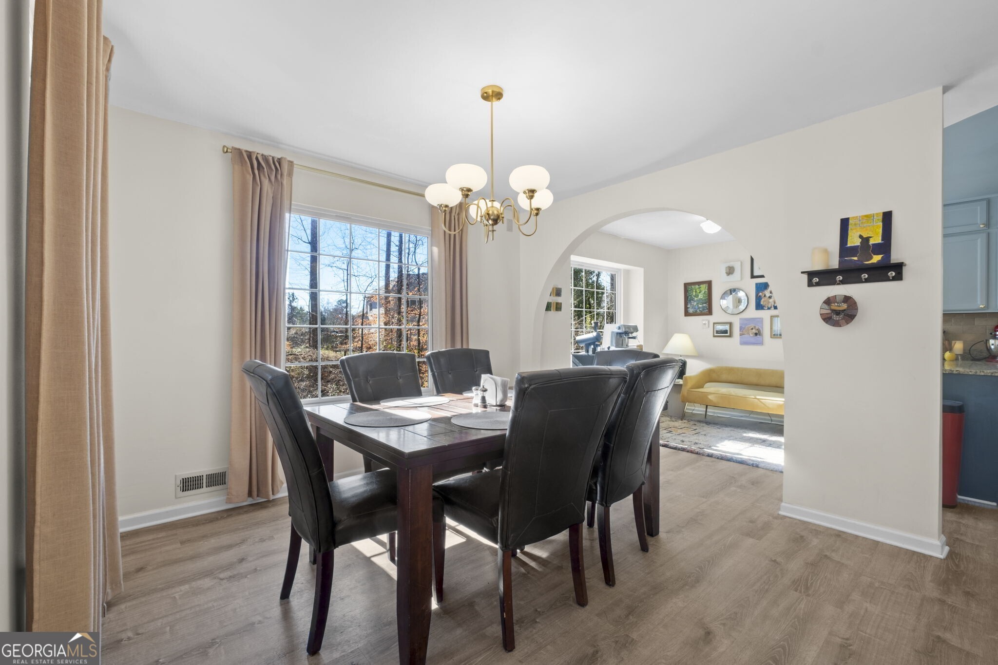 2822 Cobb Place Manor Court