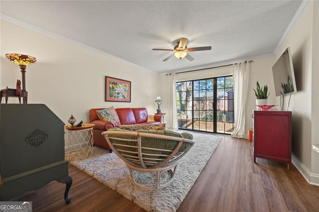 2279 Pernoshal Court