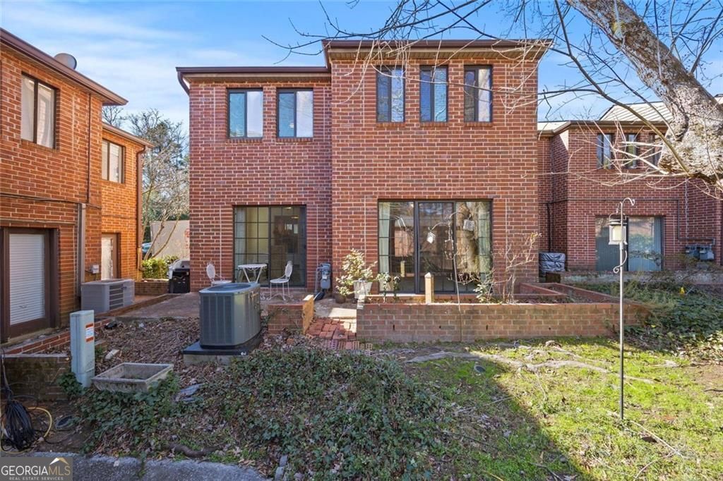 2279 Pernoshal Court