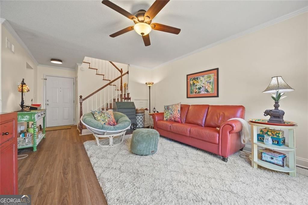 2279 Pernoshal Court