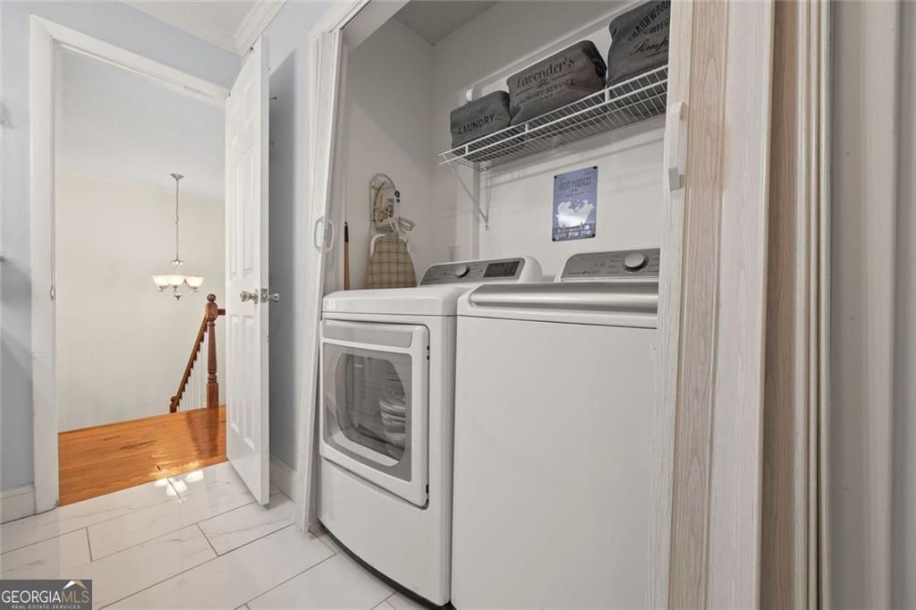 2279 Pernoshal Court