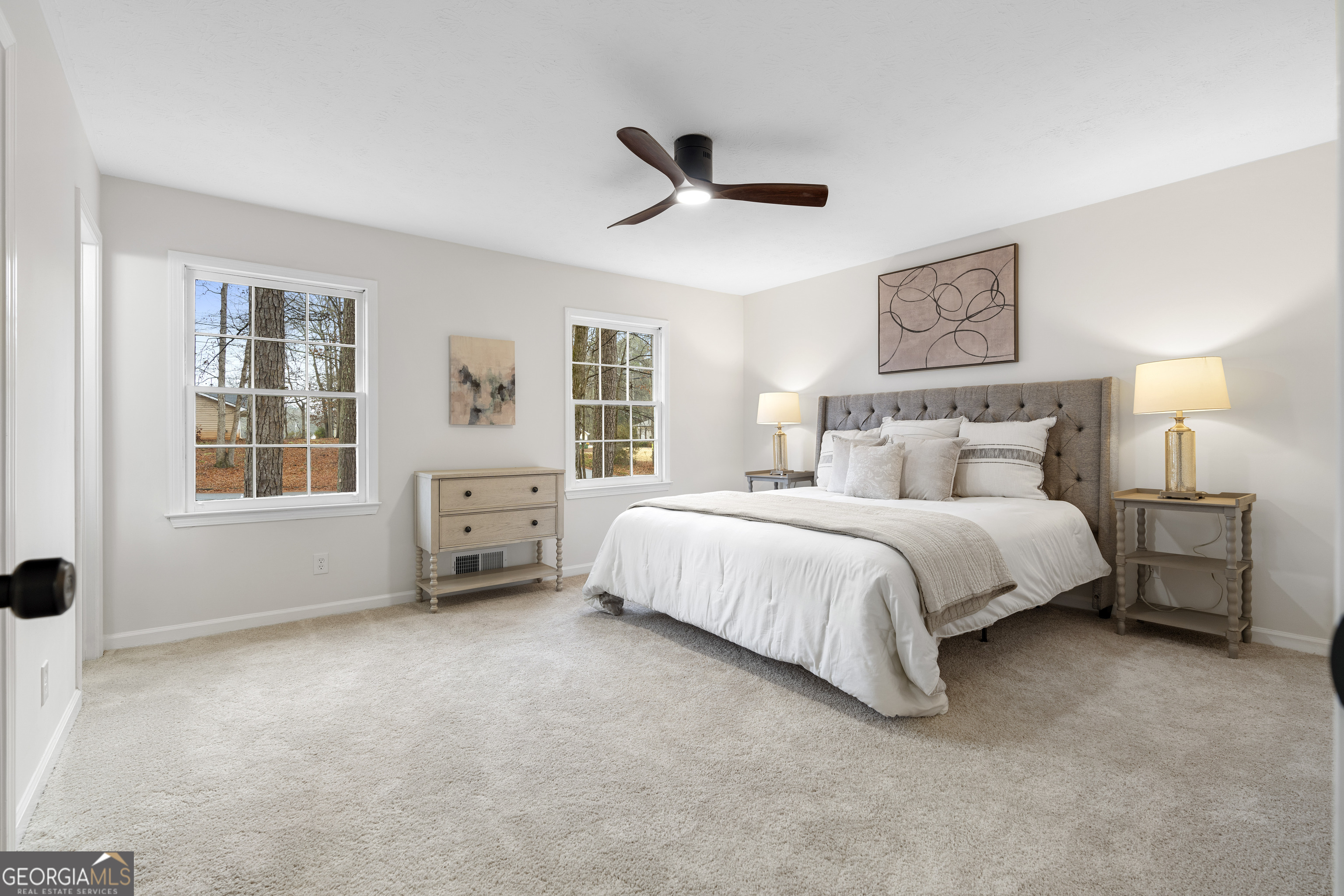 3905 Hunters Chase SW