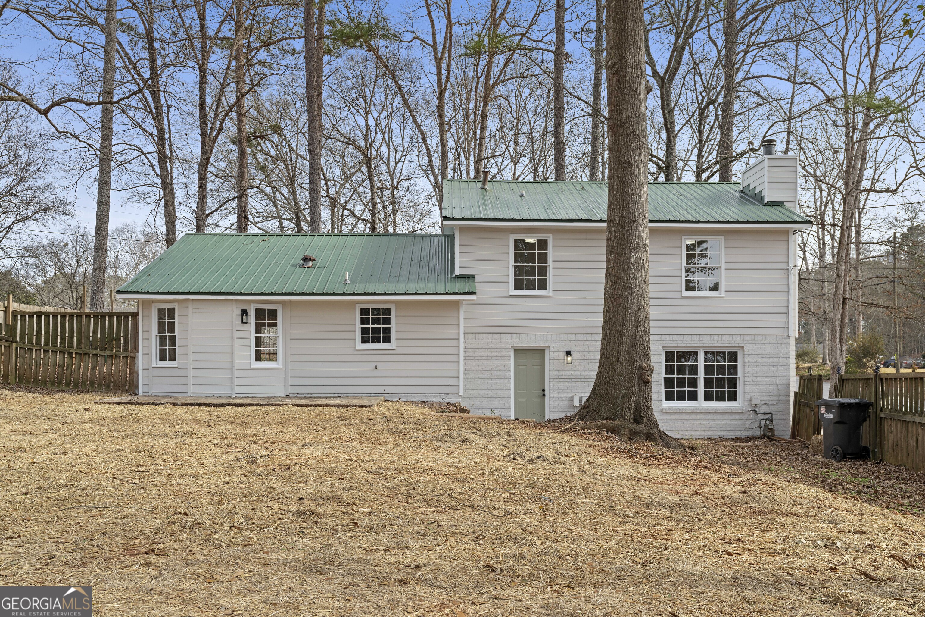 3905 Hunters Chase SW