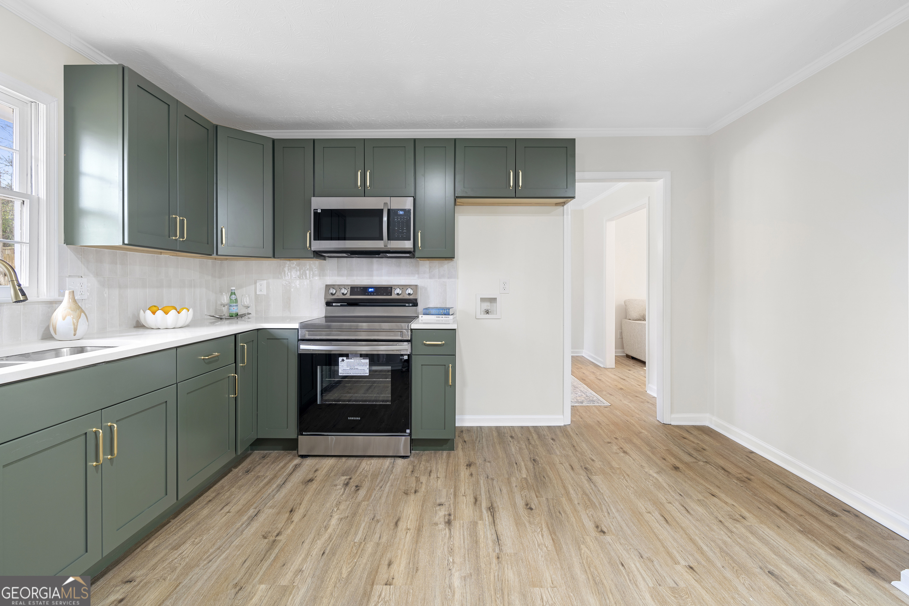 3905 Hunters Chase SW