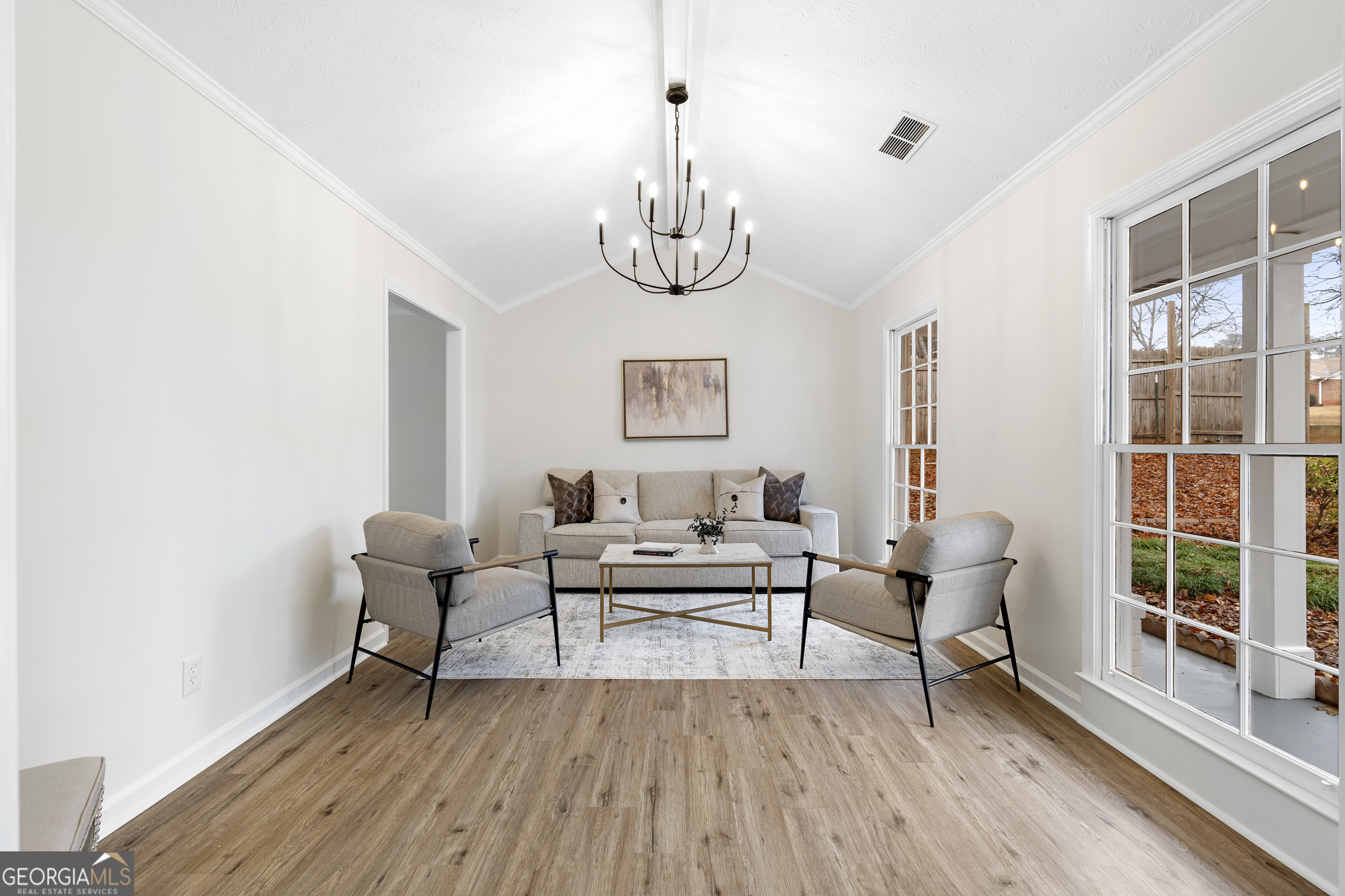 3905 Hunters Chase SW