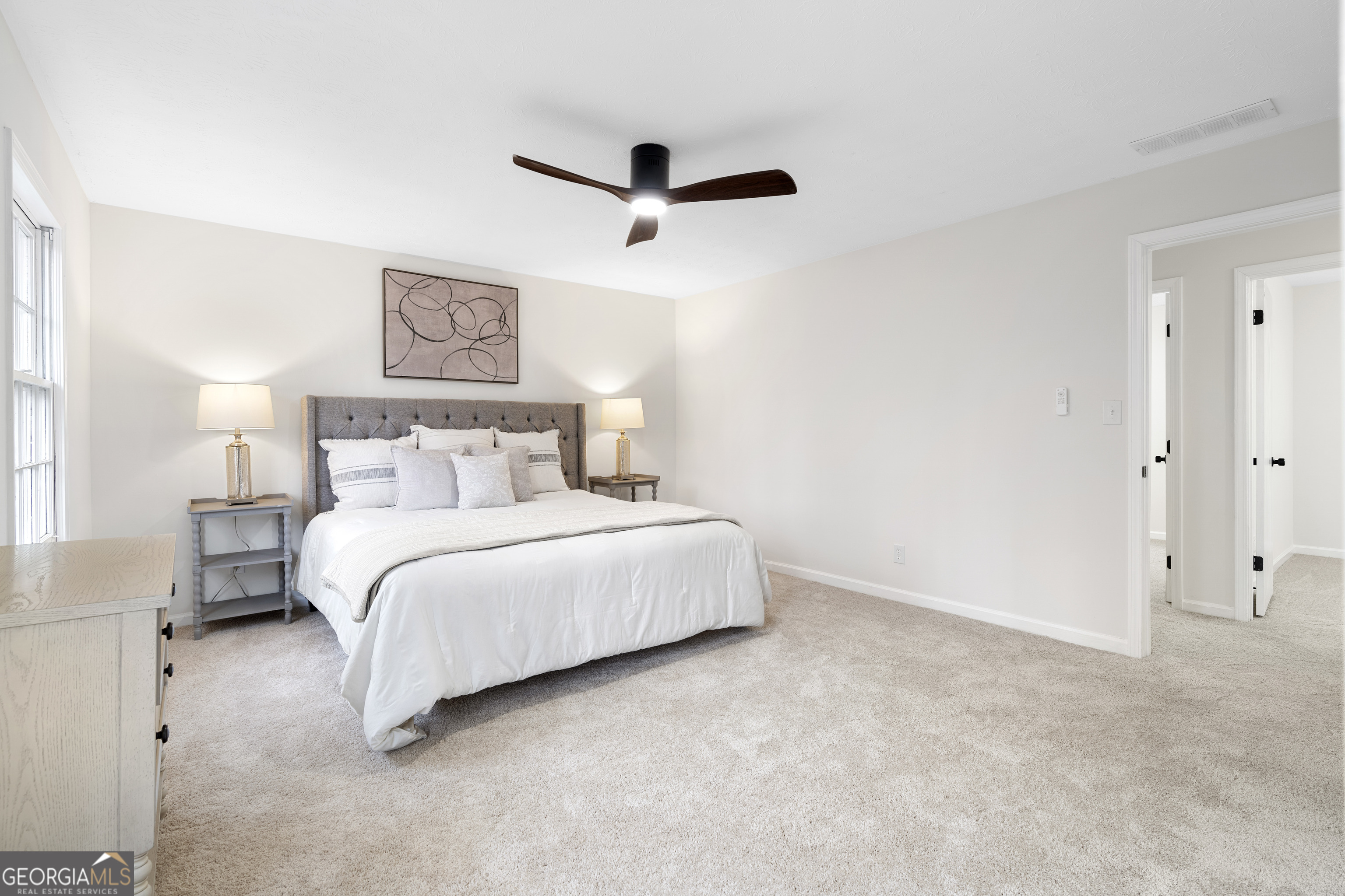 3905 Hunters Chase SW