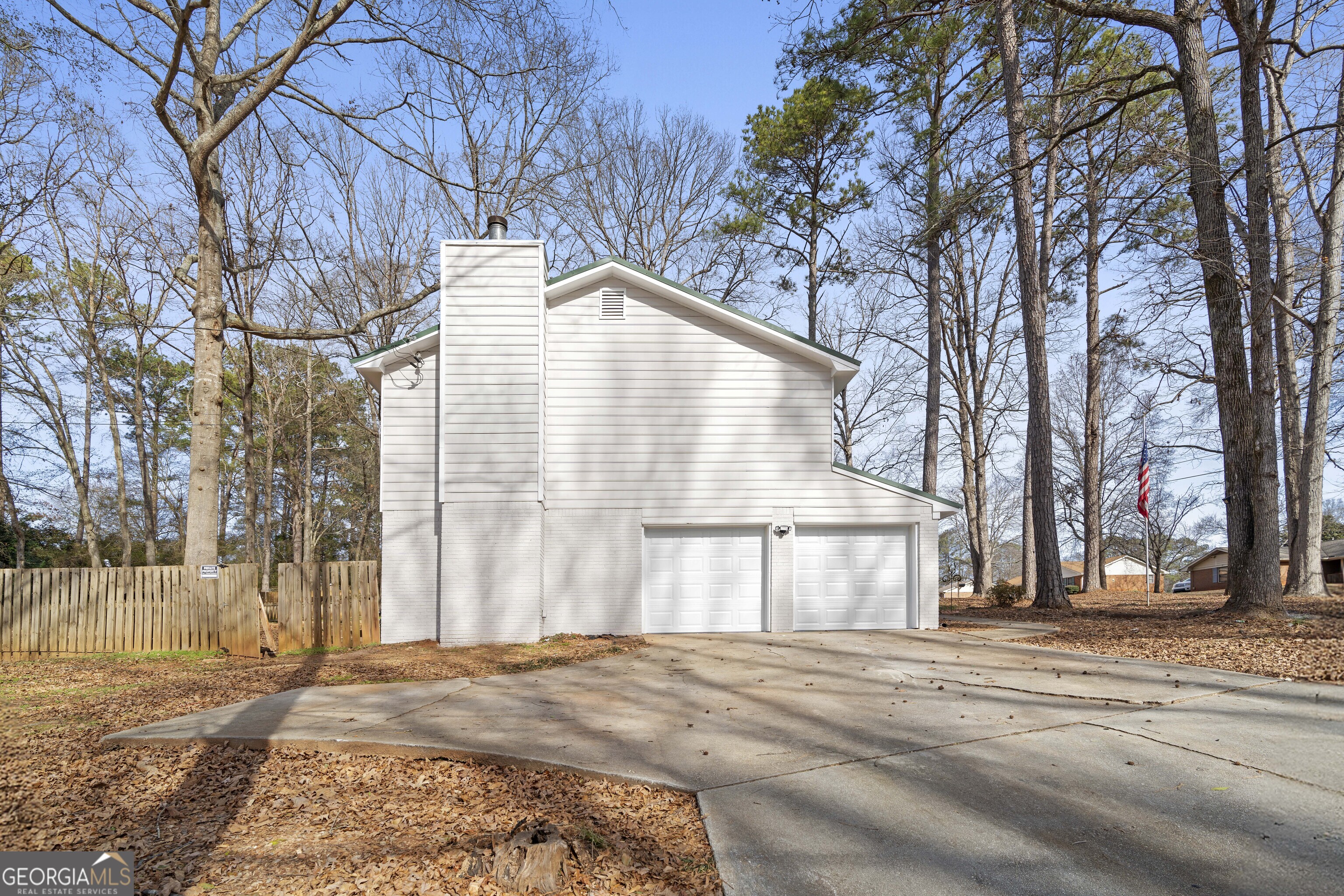 3905 Hunters Chase SW