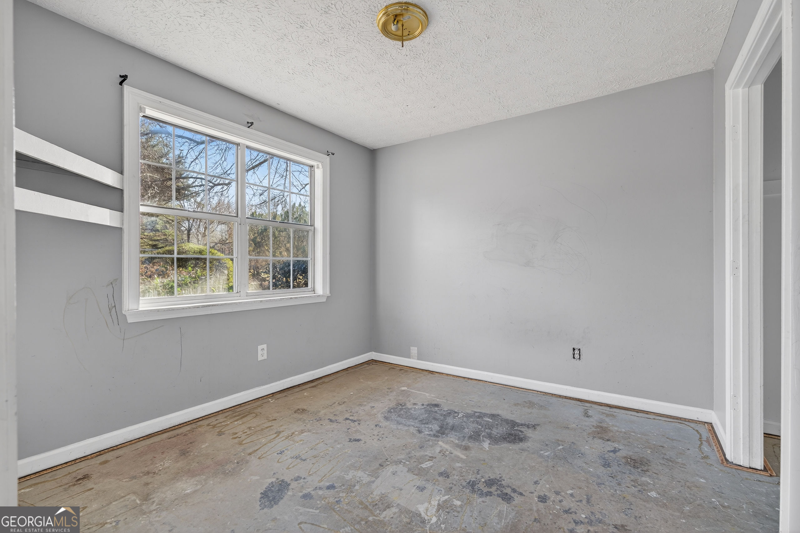 3400 Brookview Drive