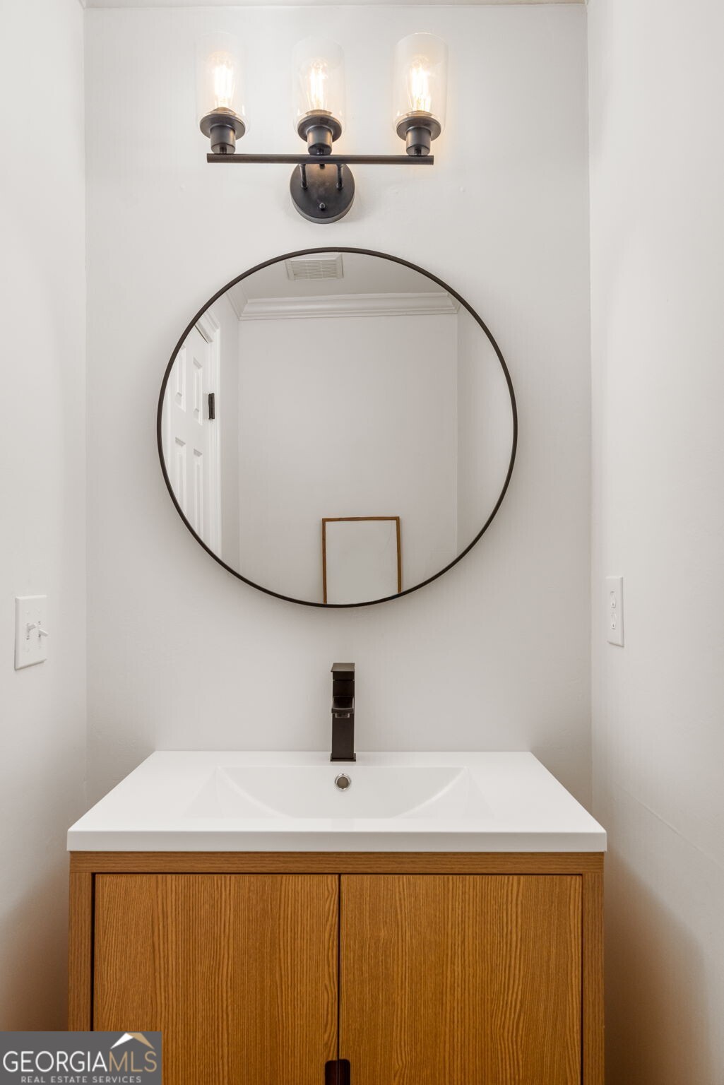 206 Cameron Place SE