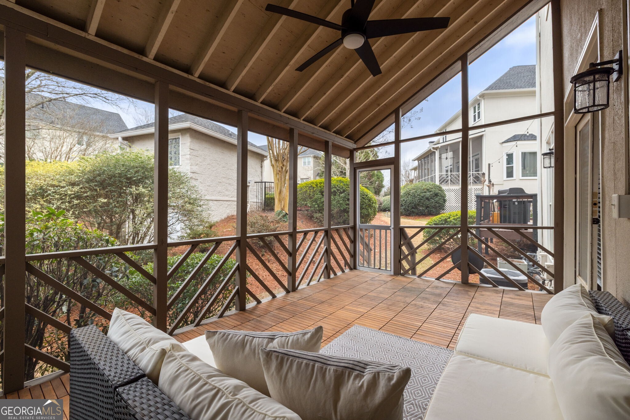 206 Cameron Place SE