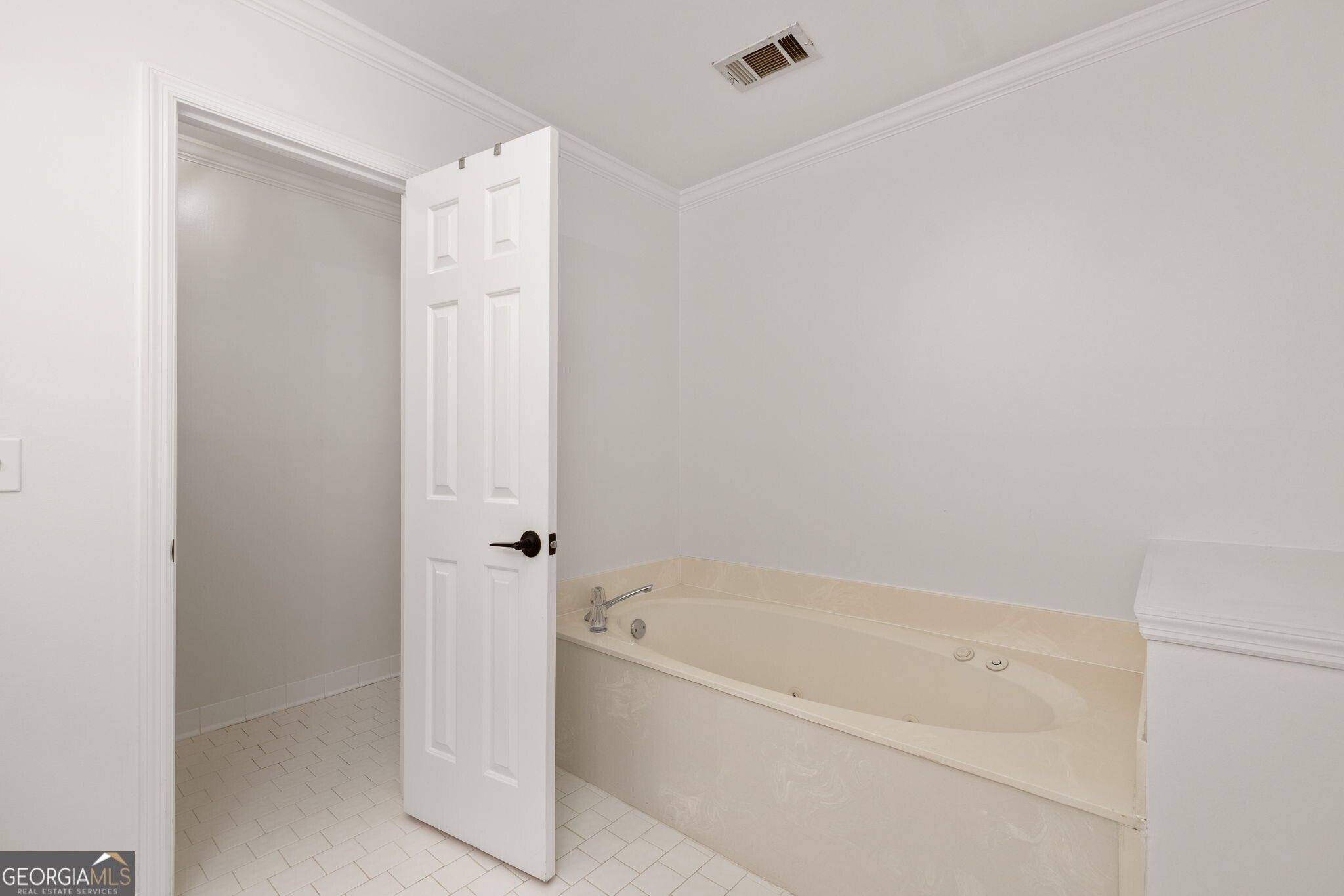 206 Cameron Place SE