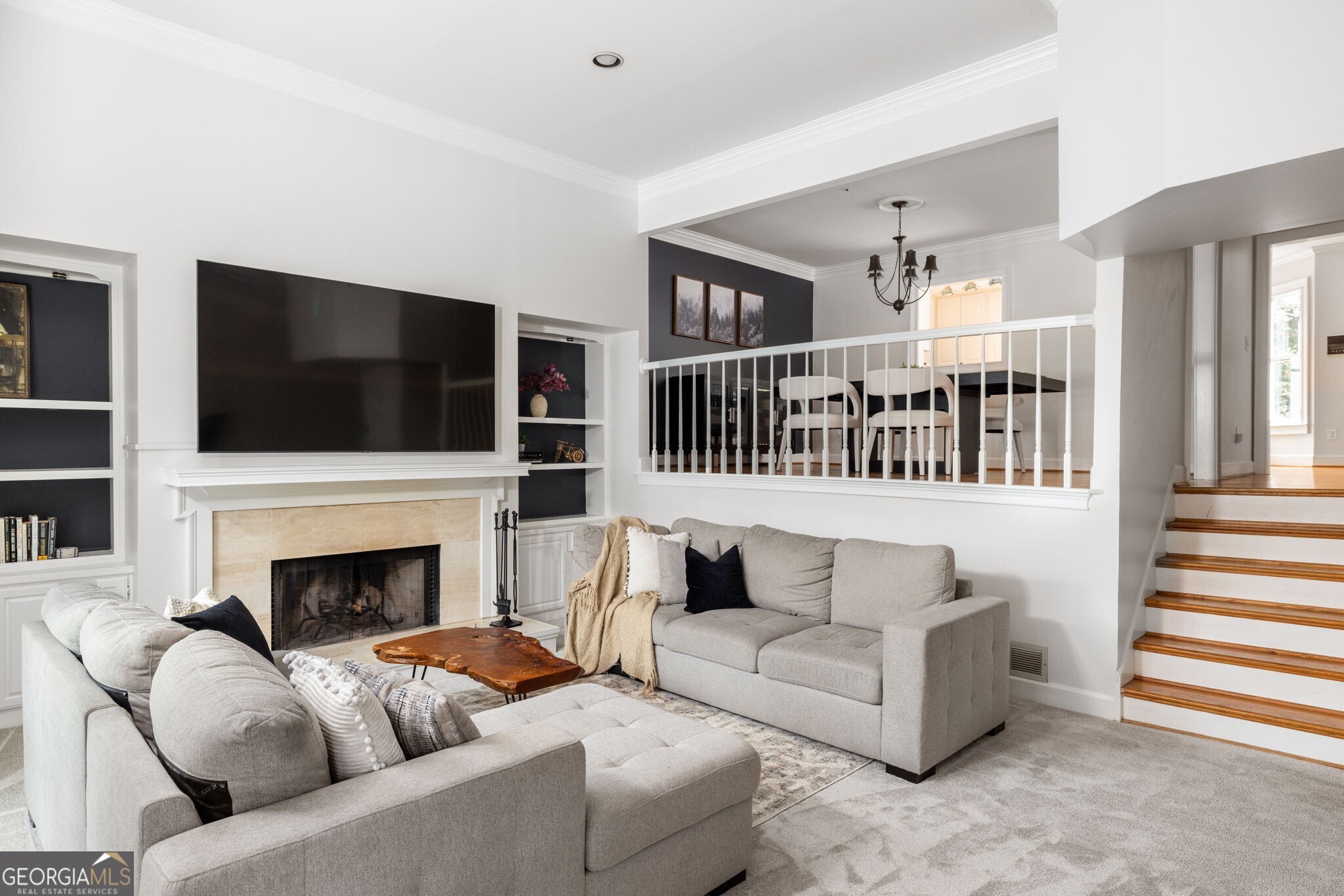 206 Cameron Place SE