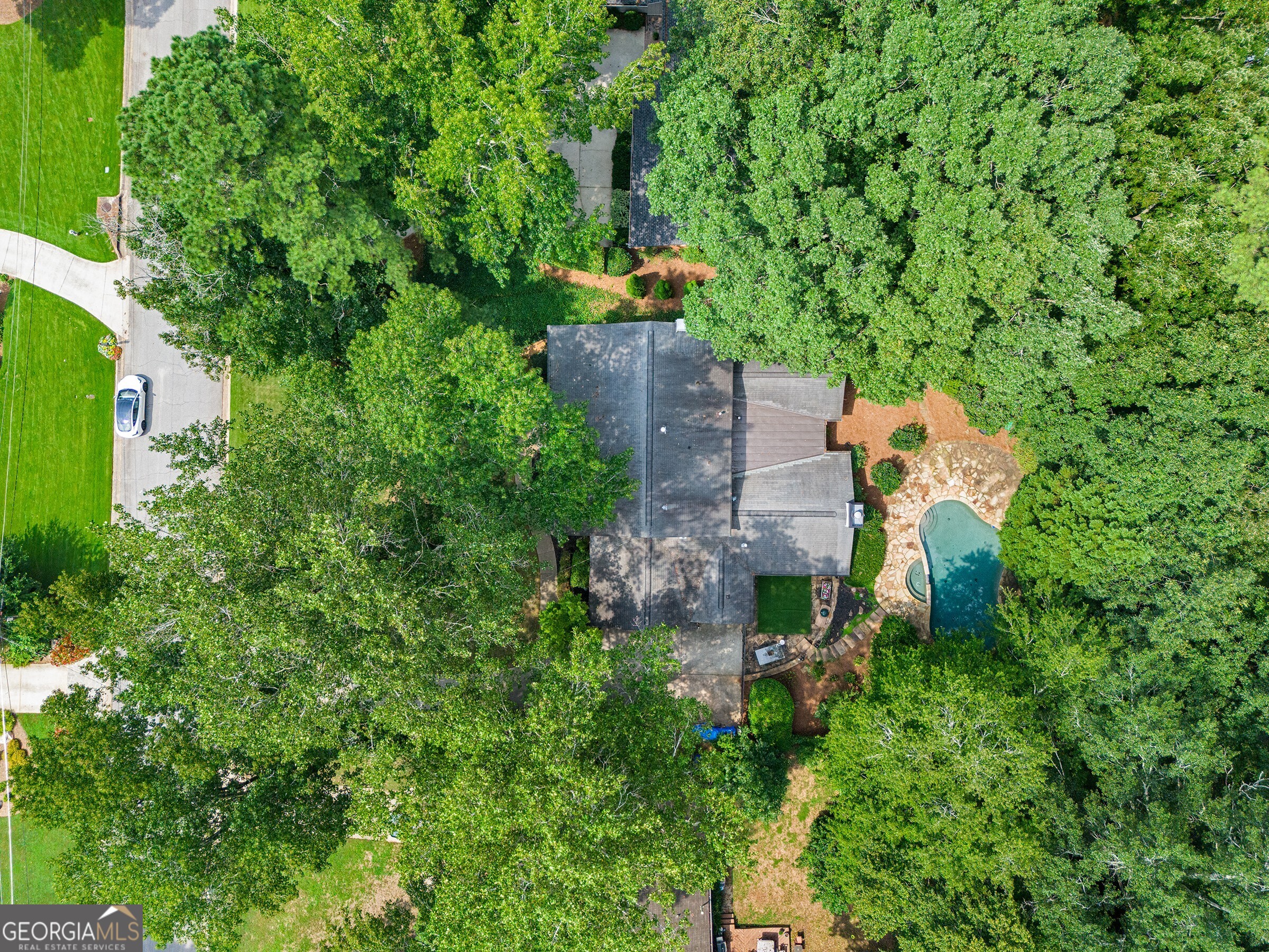 3432 Wynnton Drive NE