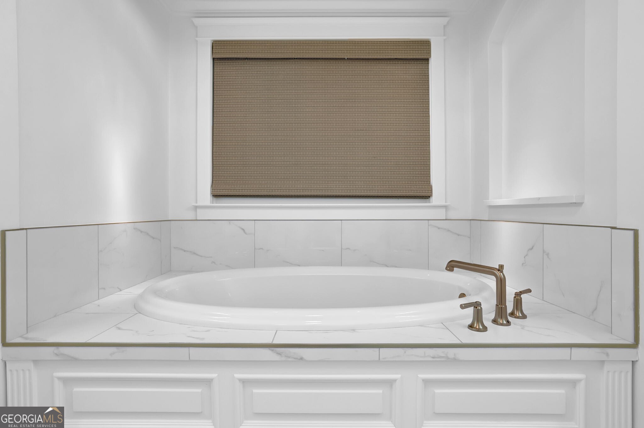 3432 Wynnton Drive NE