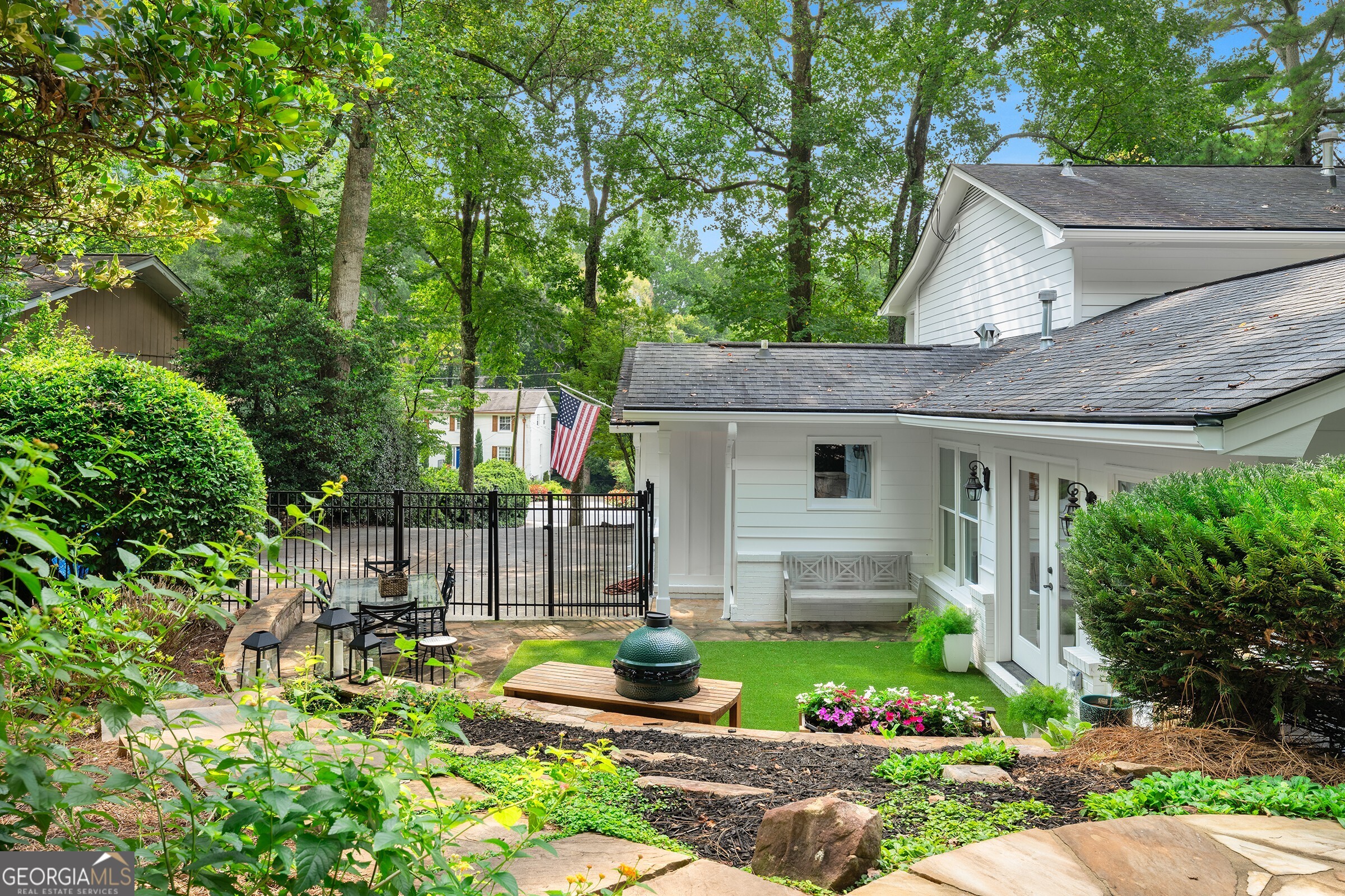 3432 Wynnton Drive NE