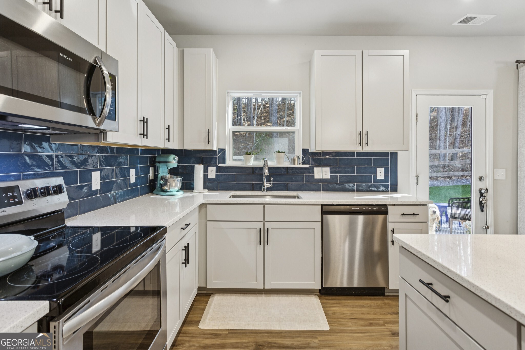 6027 Whitetail Deer Run