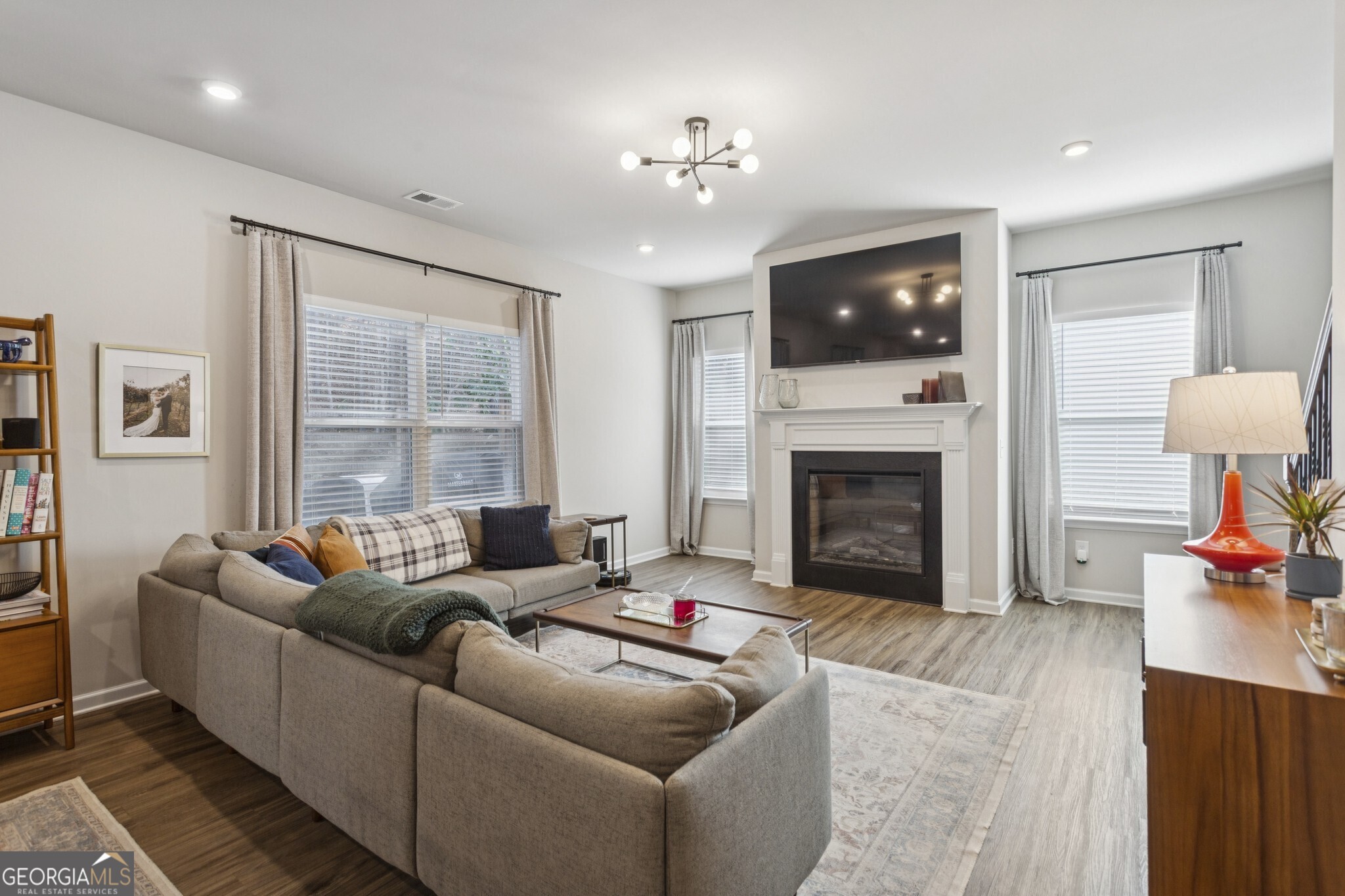 6027 Whitetail Deer Run