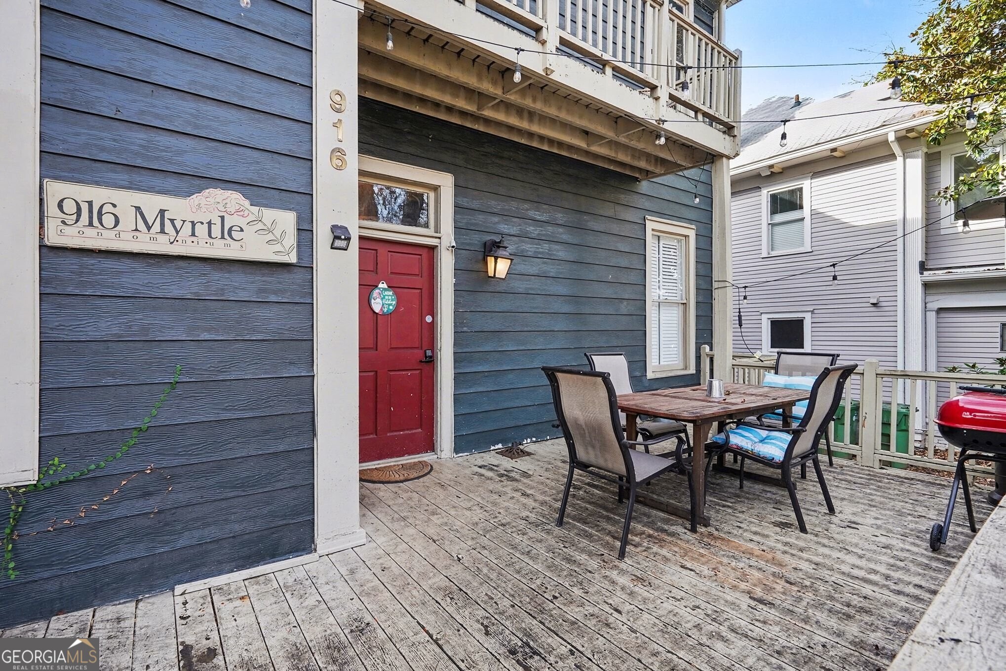 916 Myrtle Street NE # 1