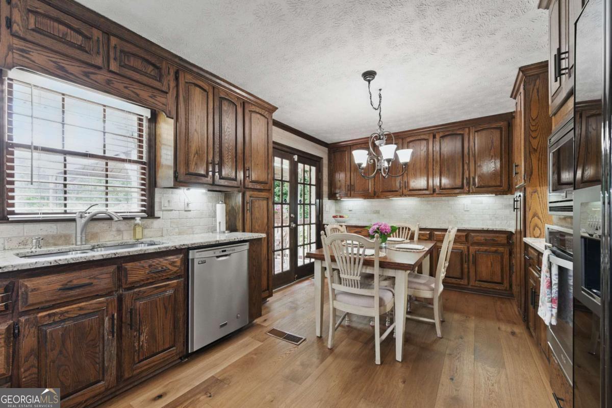 4205 Jeri Lynn Court