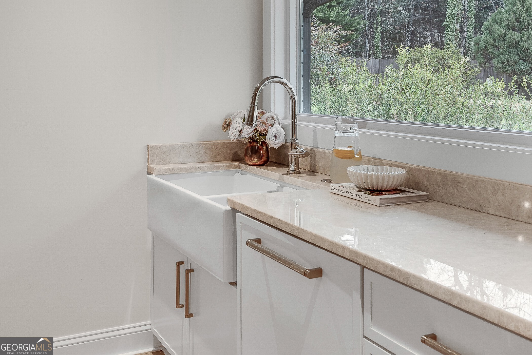 2362 Greenglade Road NE