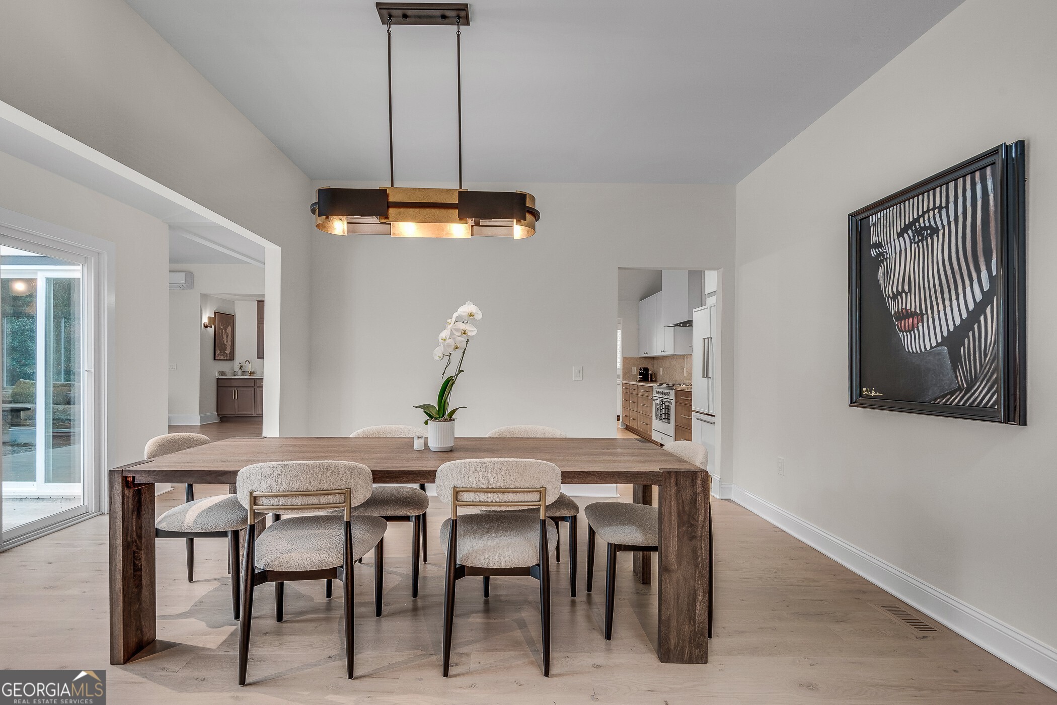 2362 Greenglade Road NE