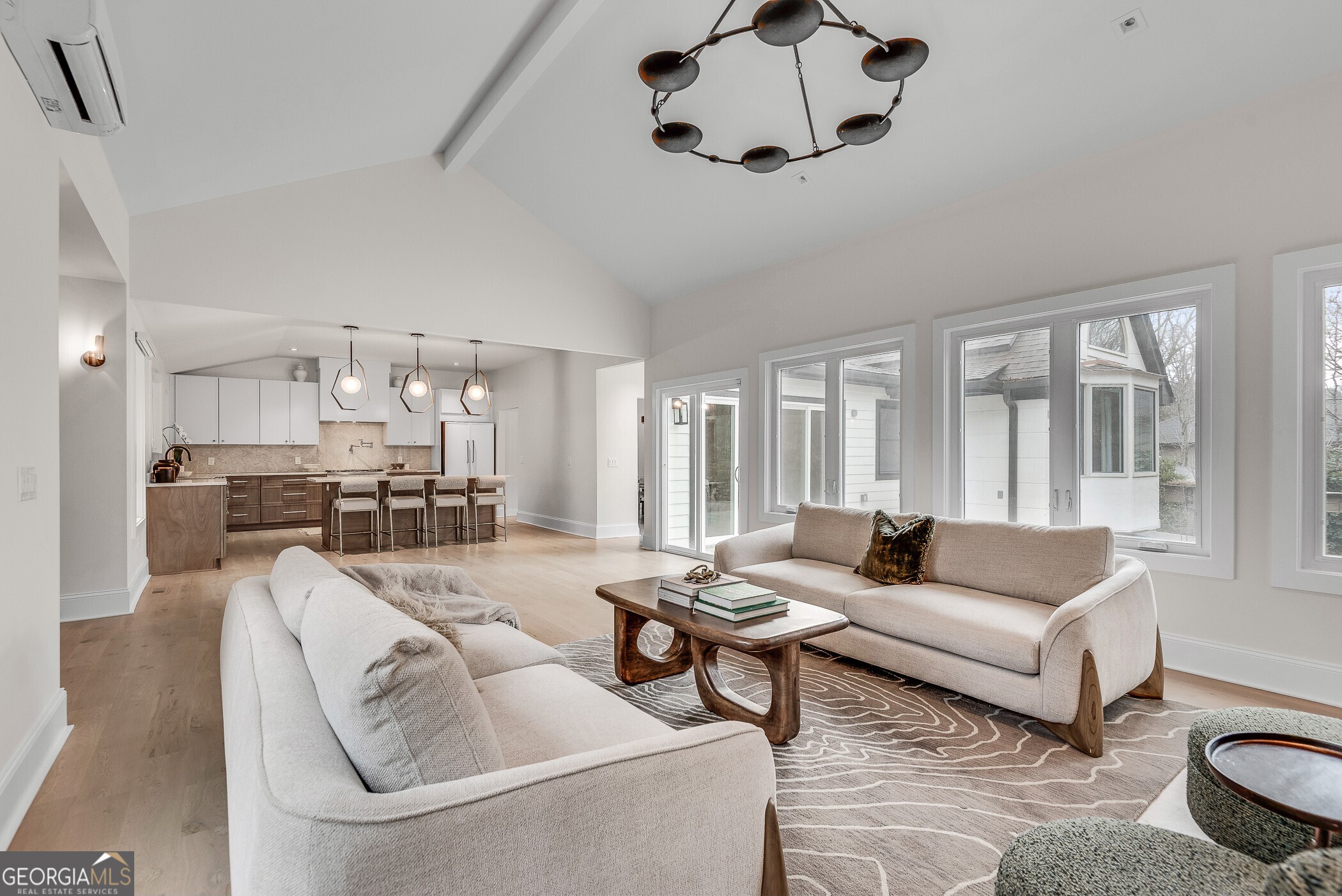 2362 Greenglade Road NE