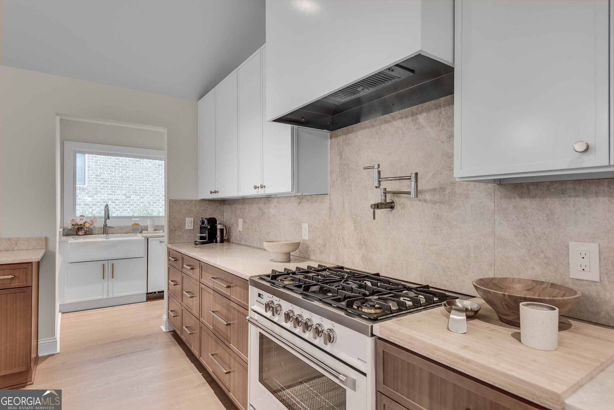 2362 Greenglade Road NE