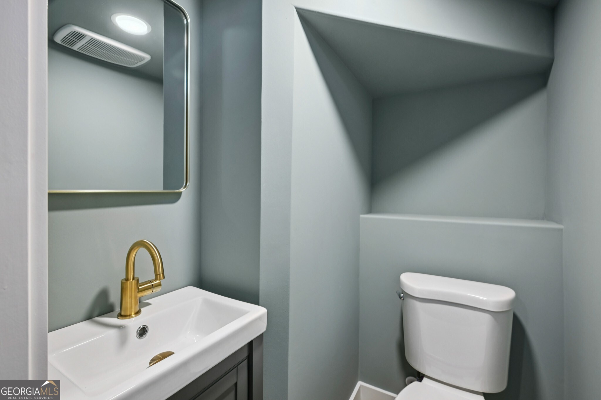 1160 Boulevard SE # 12