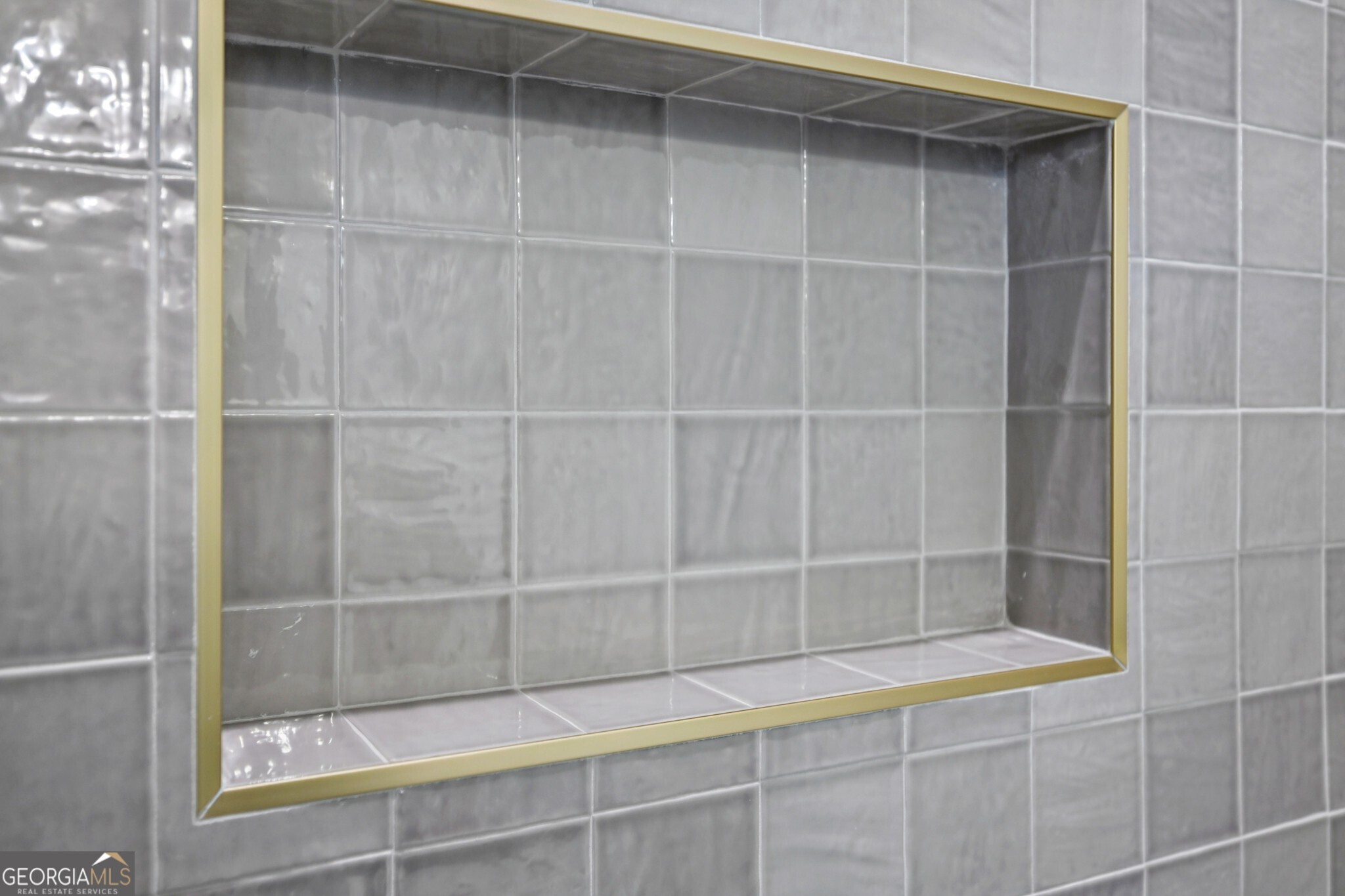 1160 Boulevard SE # 6