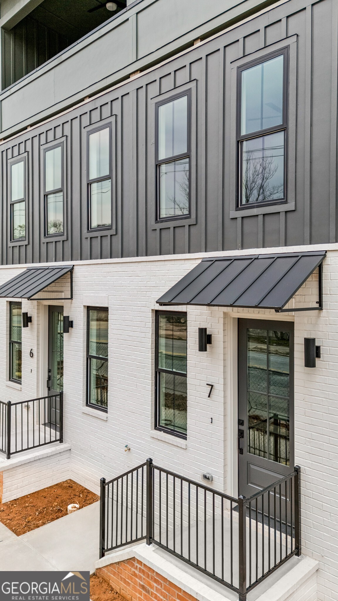 1160 Boulevard SE # 7