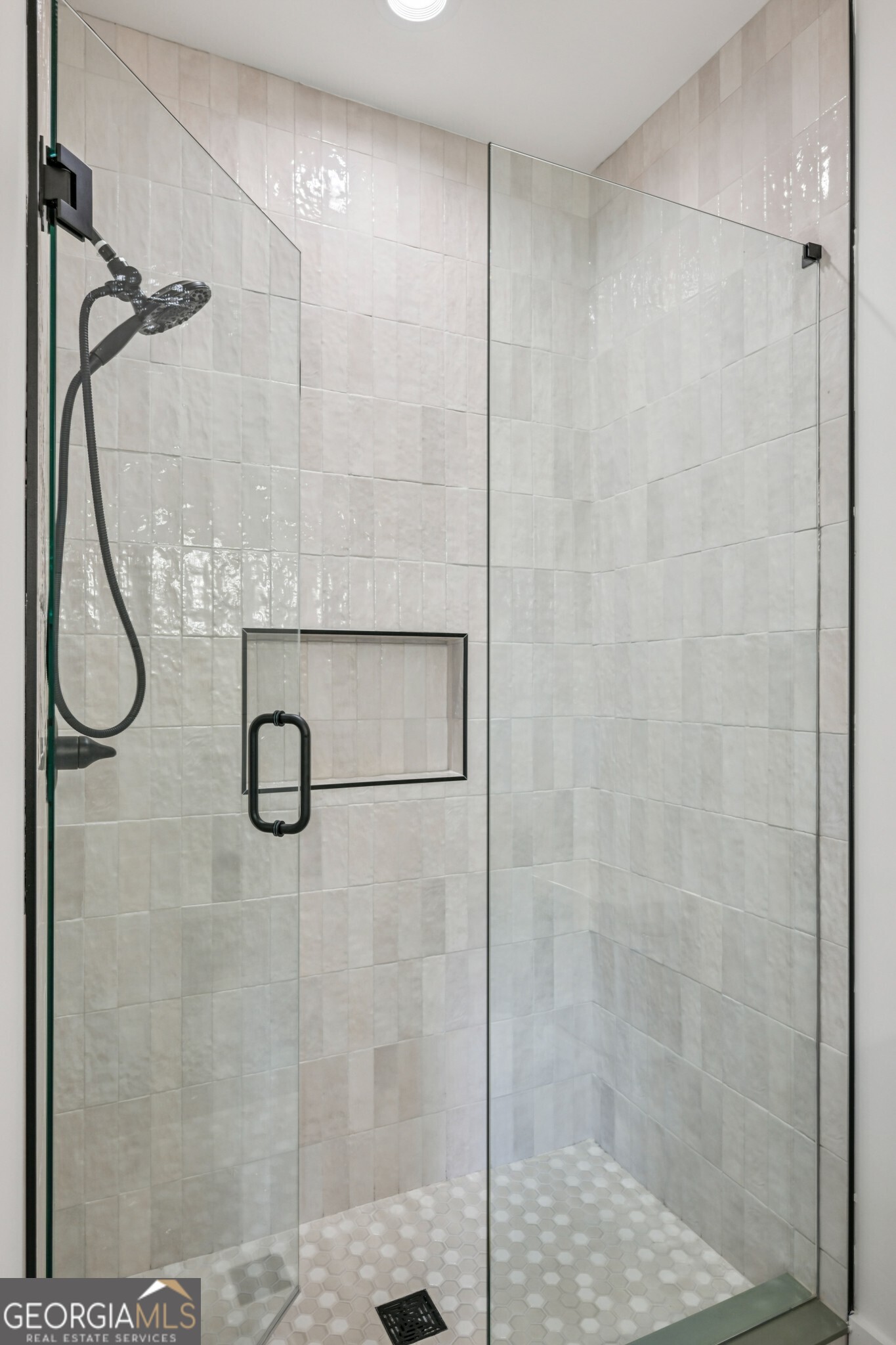 1160 Boulevard SE # 7