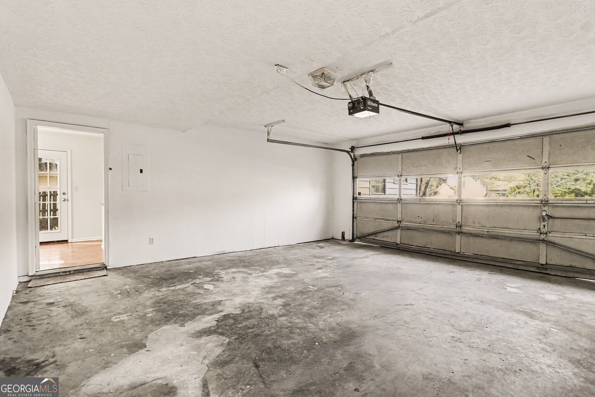 57 Braelinn Creek Court