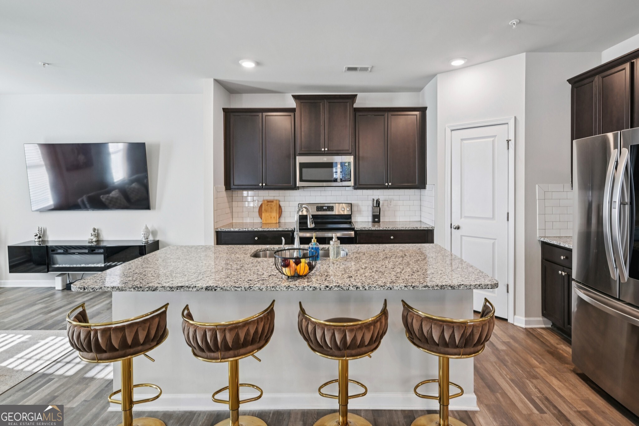 1300 Sweetbriar Circle