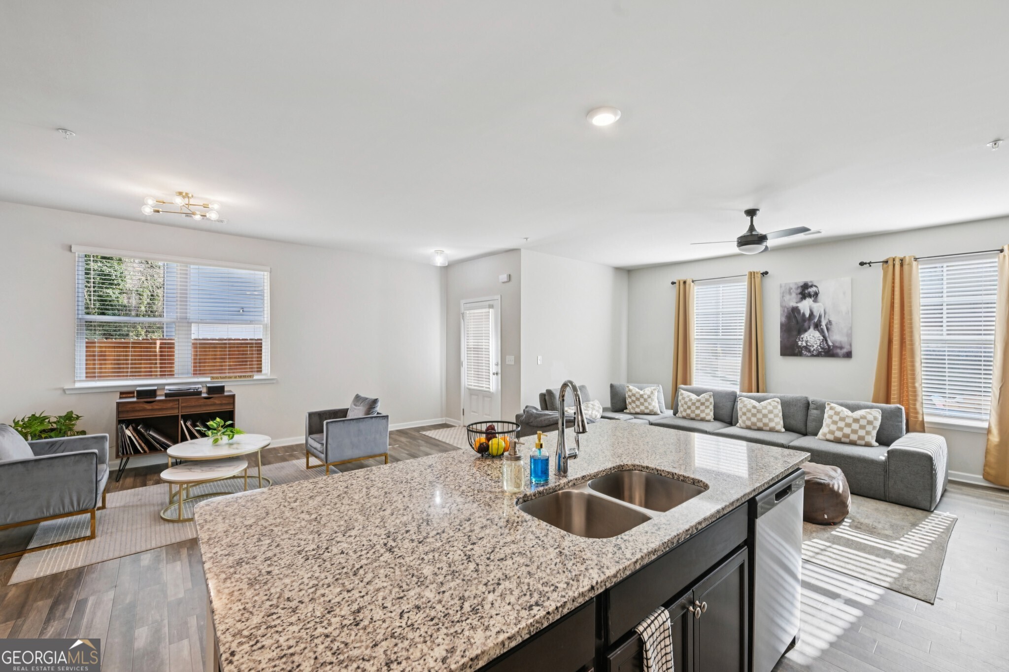 1300 Sweetbriar Circle