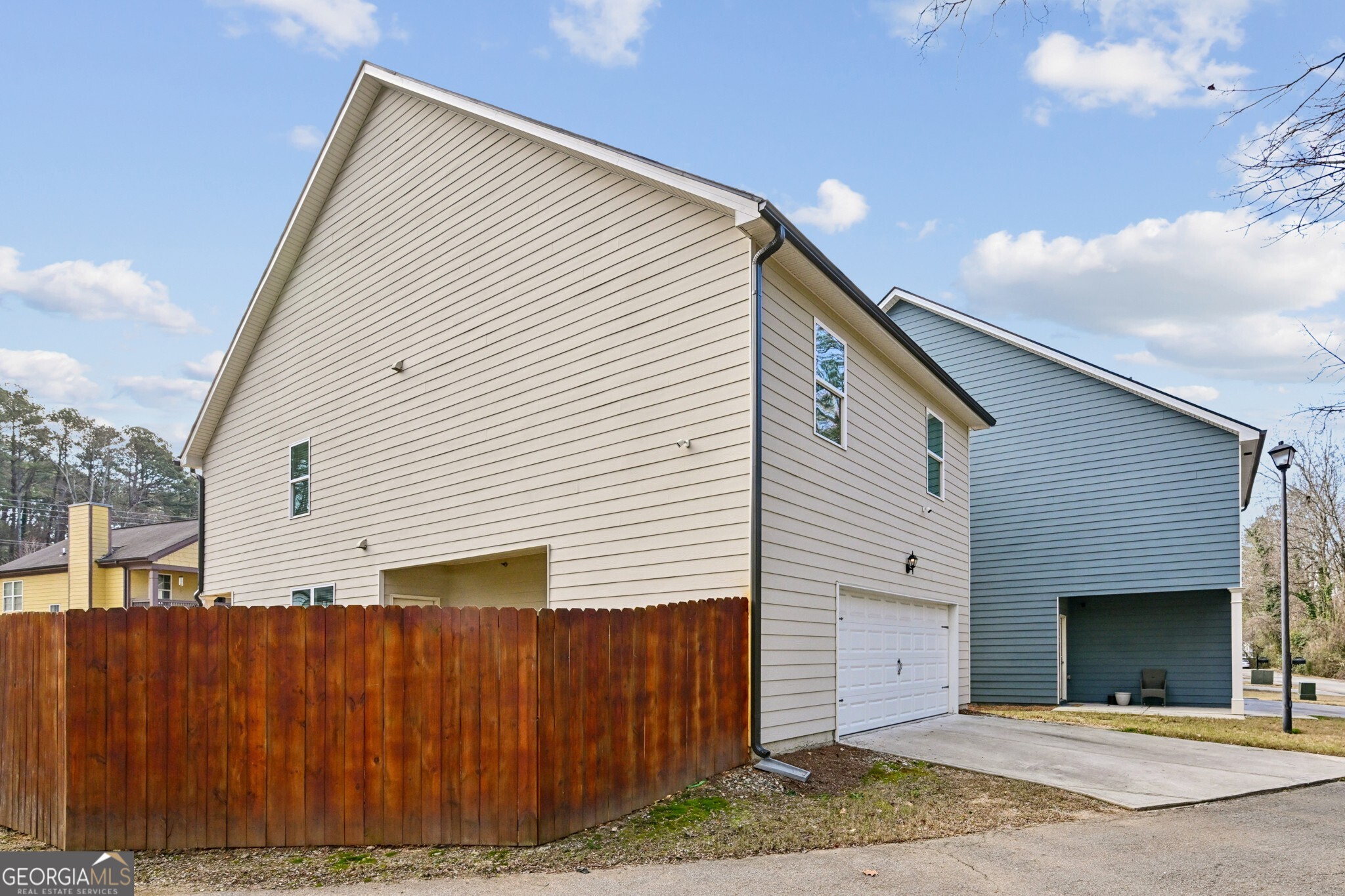 1300 Sweetbriar Circle