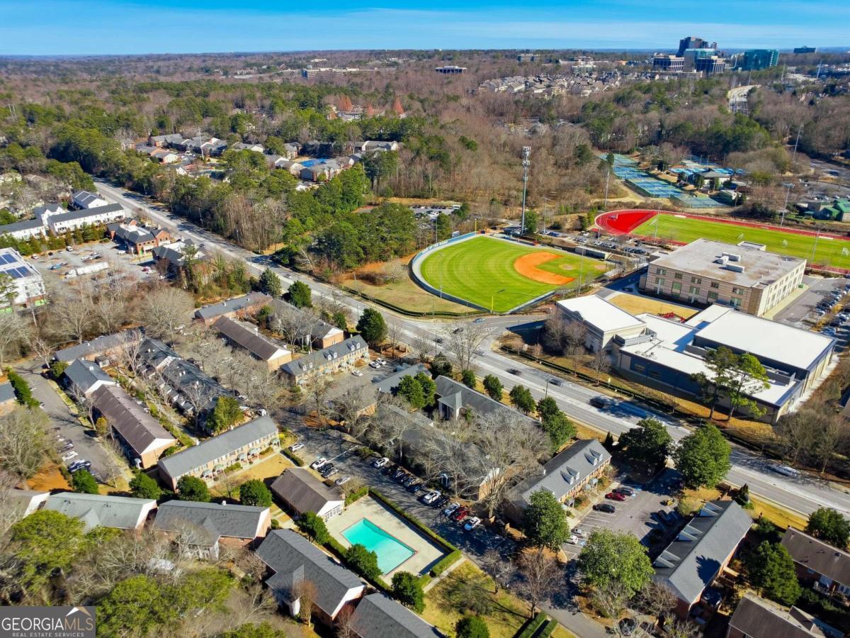 6700 Roswell Road # 28G