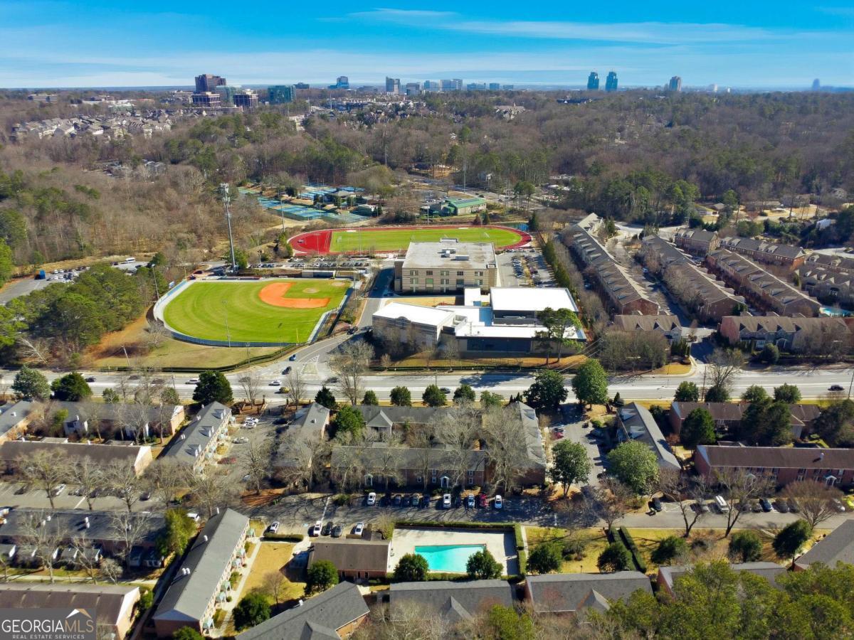 6700 Roswell Road # 28G