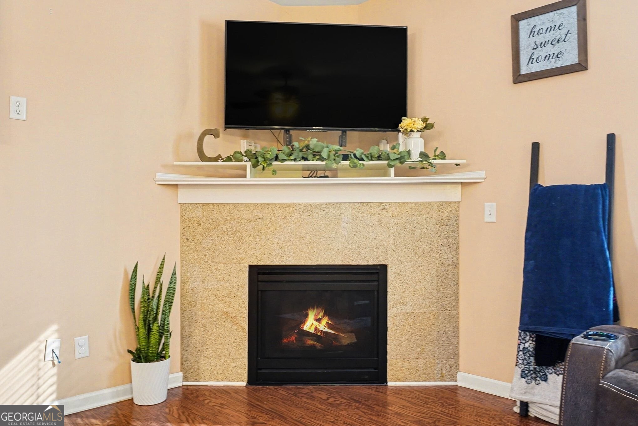 5220 Centennial Hill Drive NW