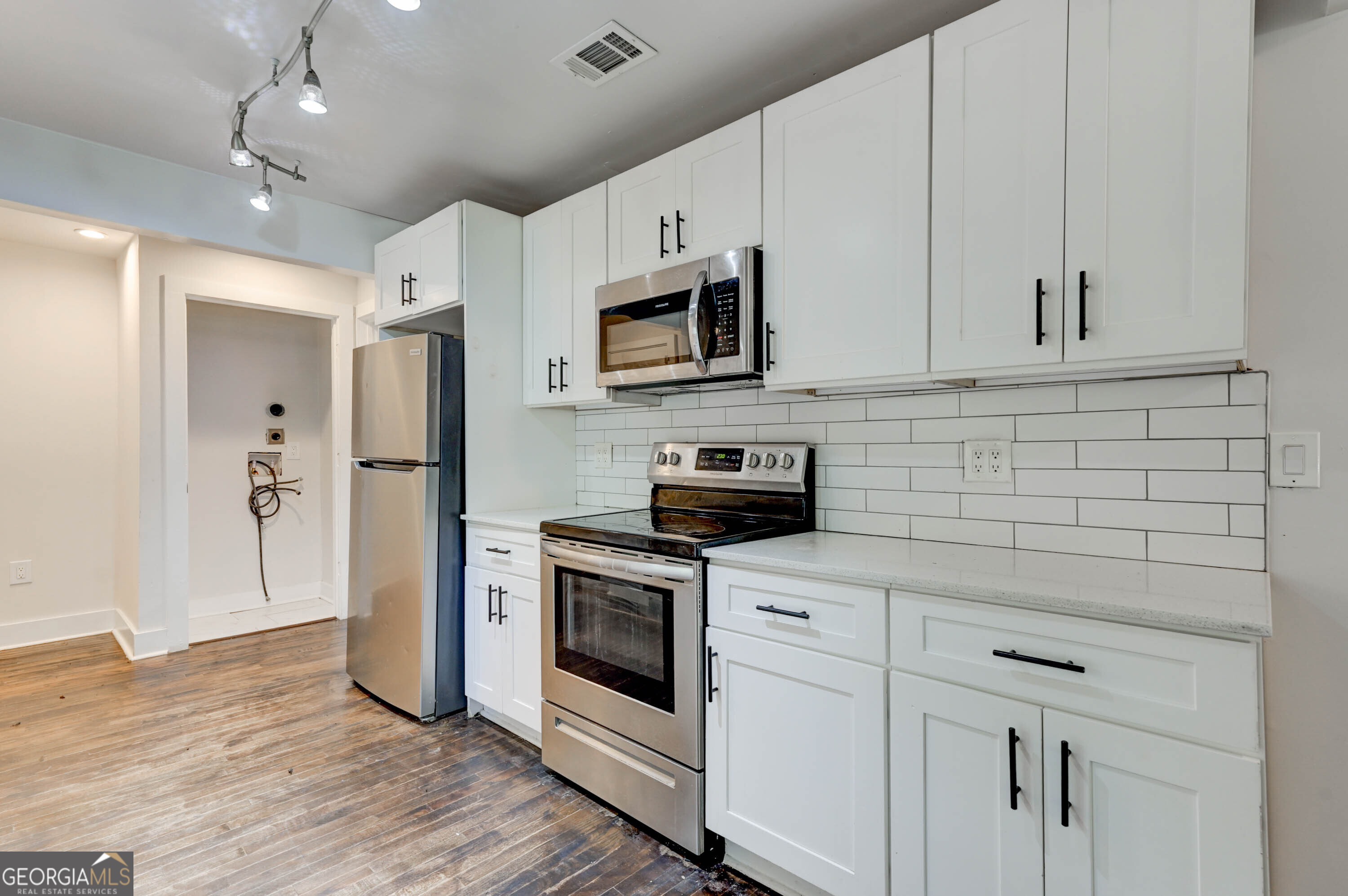 1914 North Avenue NW